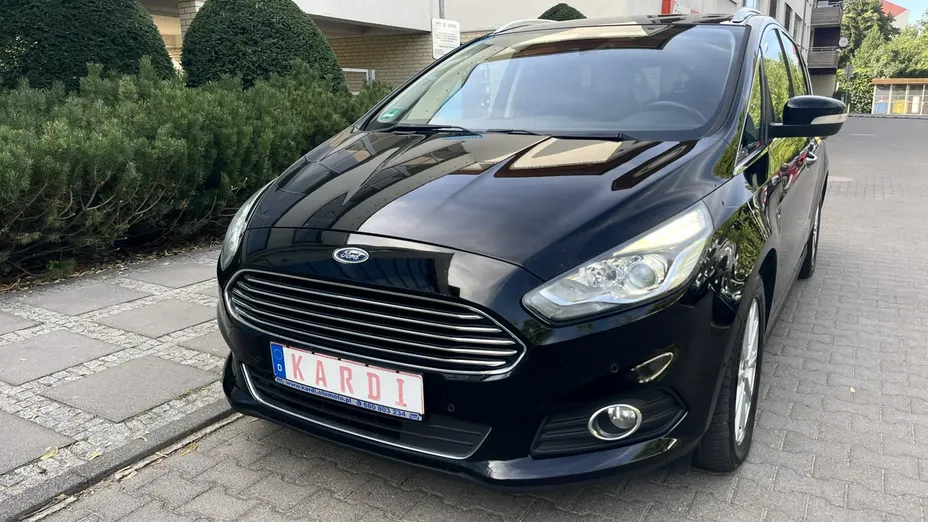 FORD S-MAX -