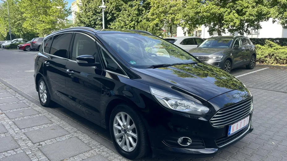 FORD S-MAX -