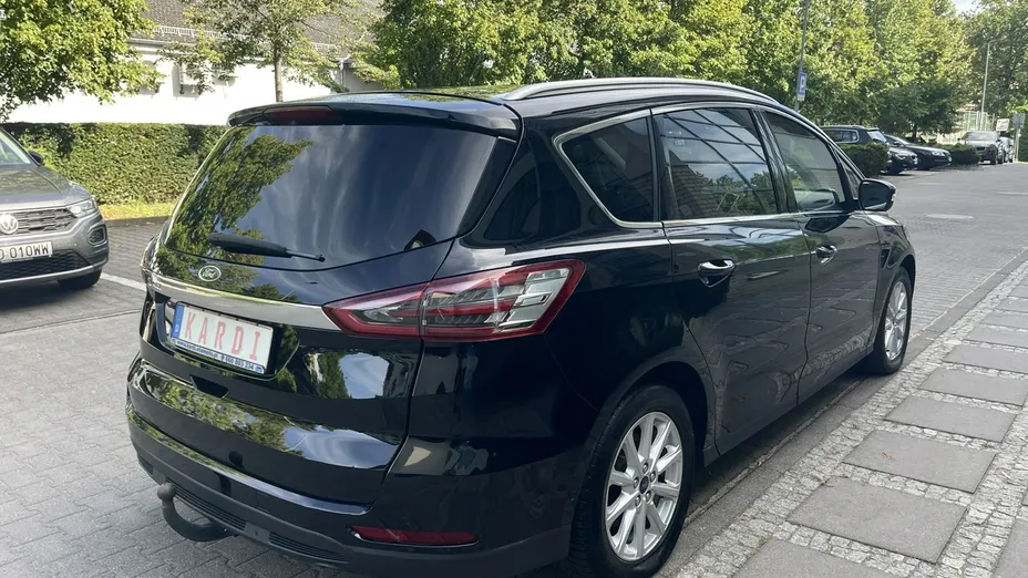 FORD S-MAX -