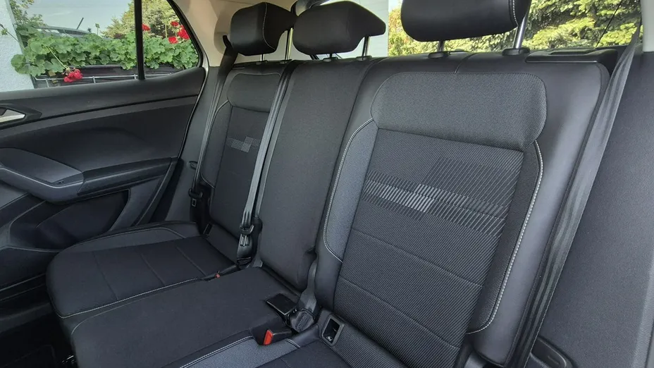 VOLKSWAGEN T-Cross -