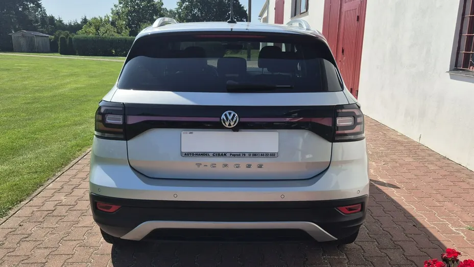 VOLKSWAGEN T-Cross -
