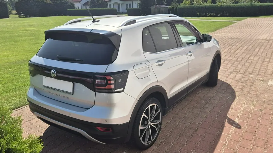 VOLKSWAGEN T-Cross -