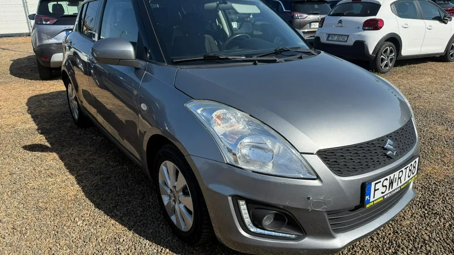 SUZUKI Swift -