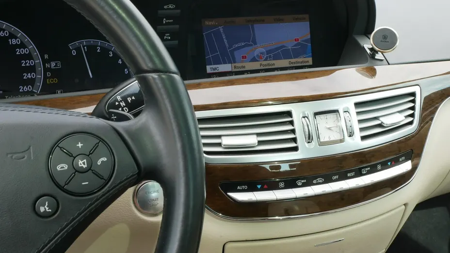 MERCEDES-BENZ S Klasa -