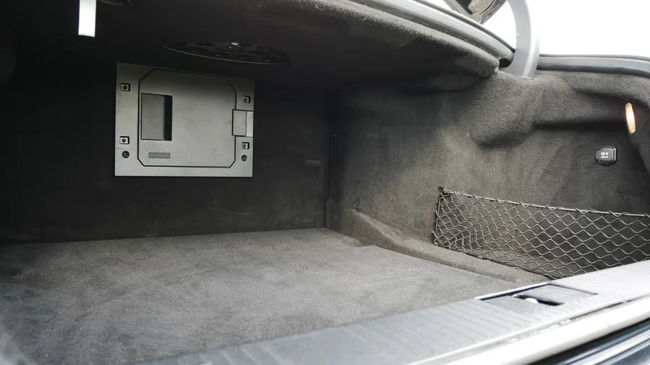 MERCEDES-BENZ S Klasa -