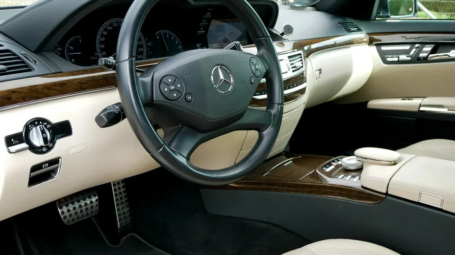 MERCEDES-BENZ S Klasa -