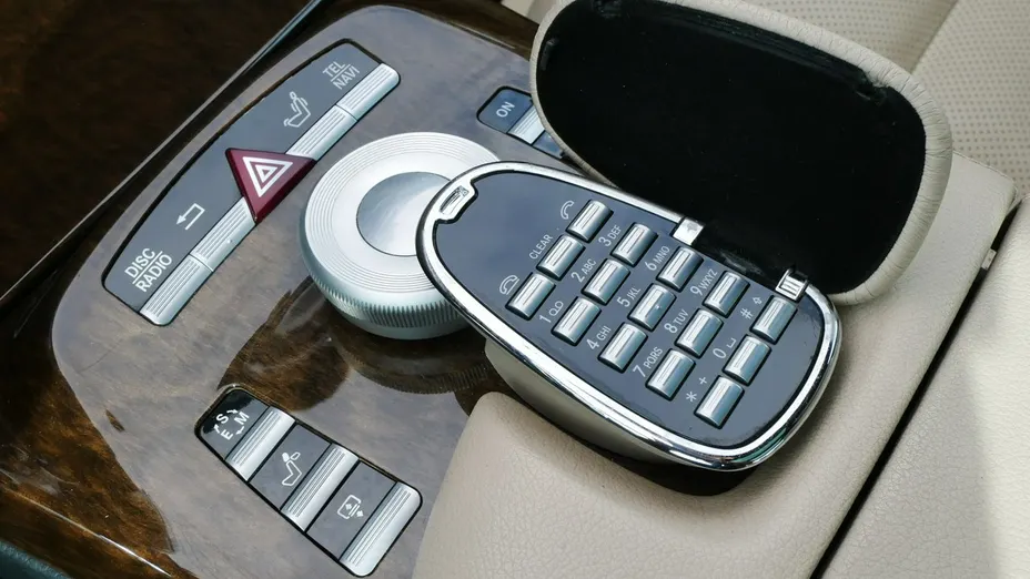 MERCEDES-BENZ S Klasa -