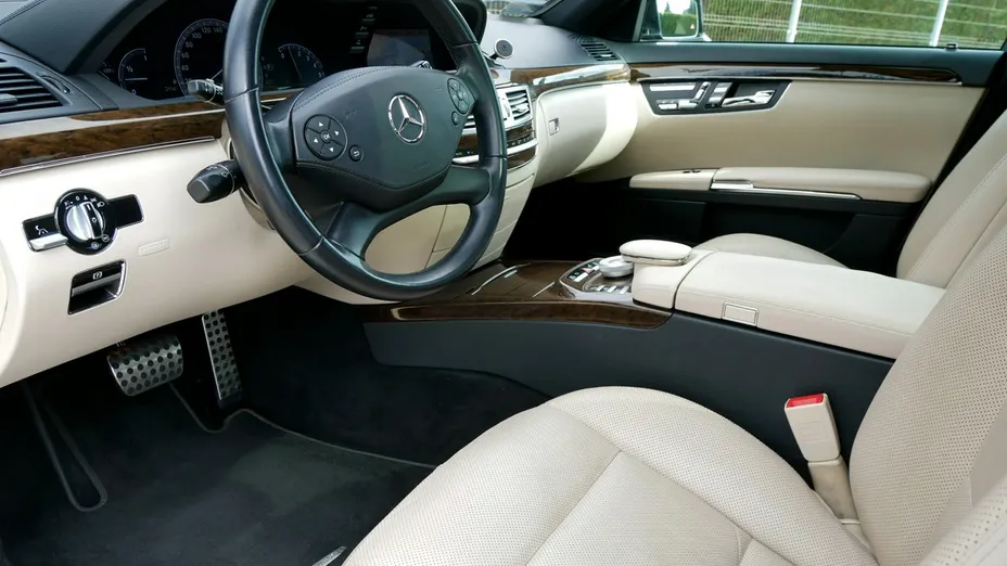 MERCEDES-BENZ S Klasa -