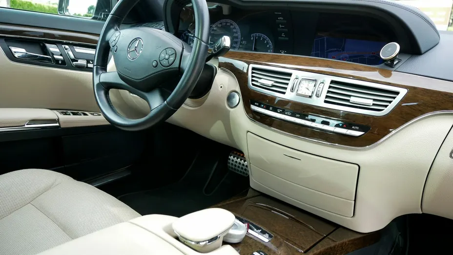 MERCEDES-BENZ S Klasa -