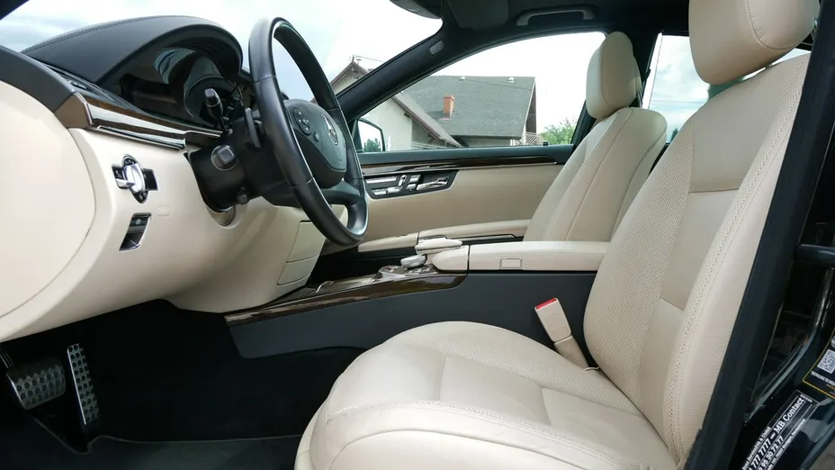 MERCEDES-BENZ S Klasa -