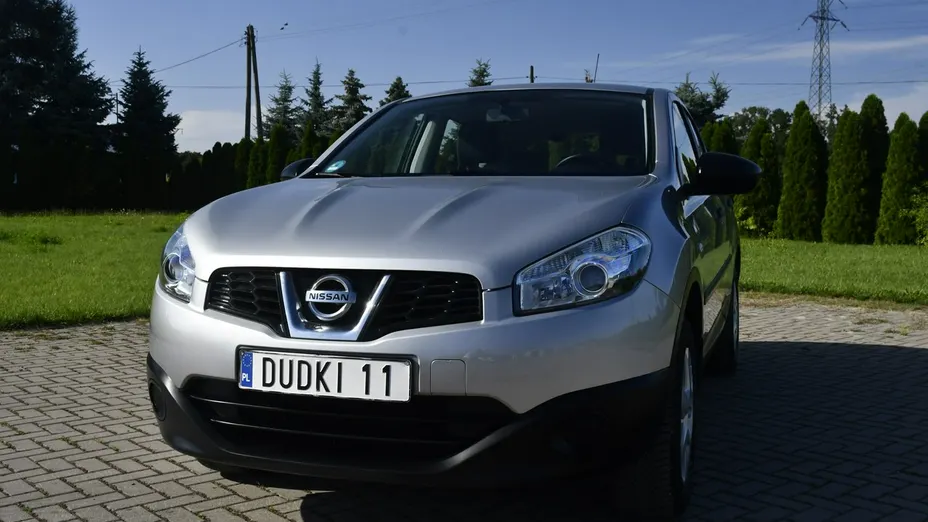 NISSAN Qashqai -