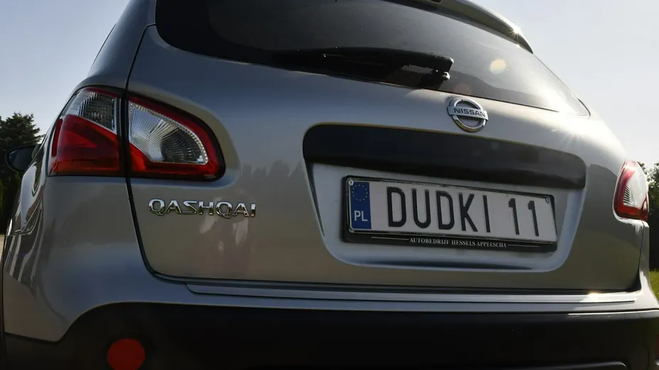 NISSAN Qashqai -