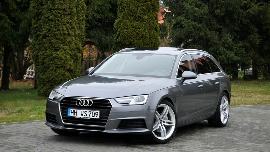 AUDI A4 -