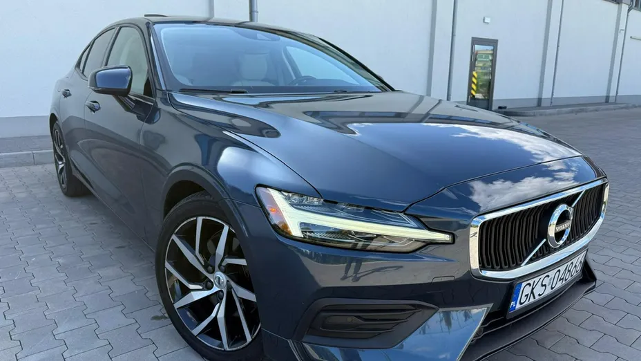 VOLVO S60 -