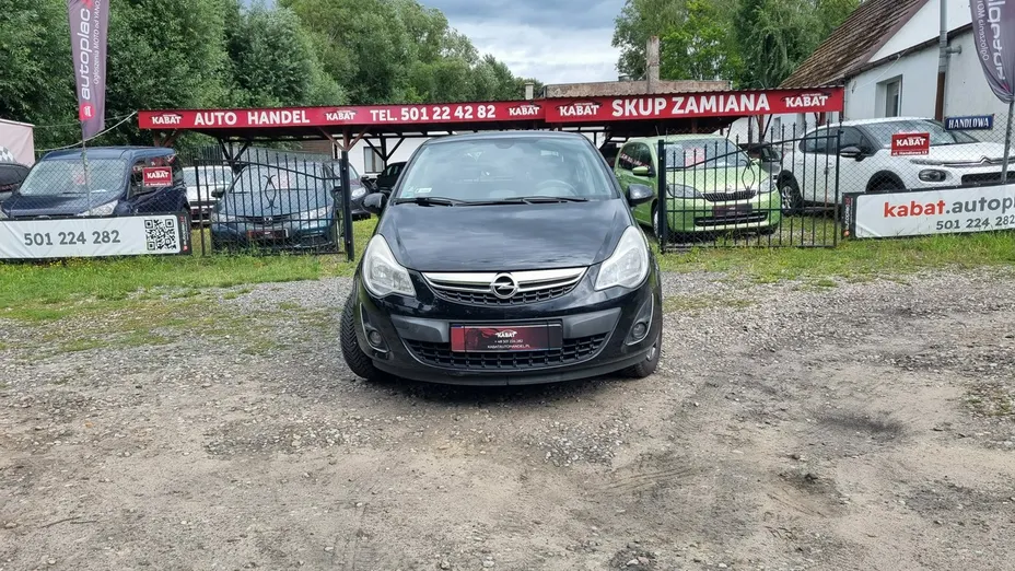 OPEL Corsa -