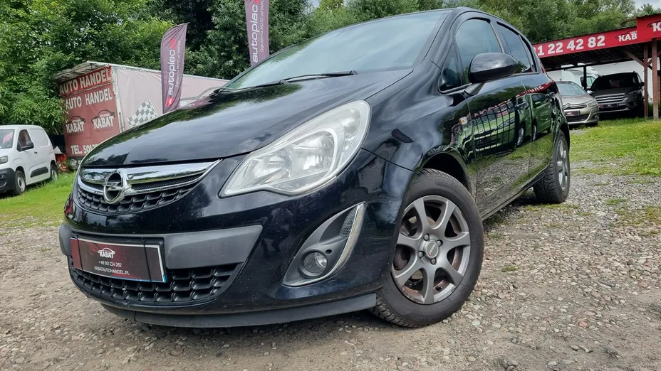 OPEL Corsa -