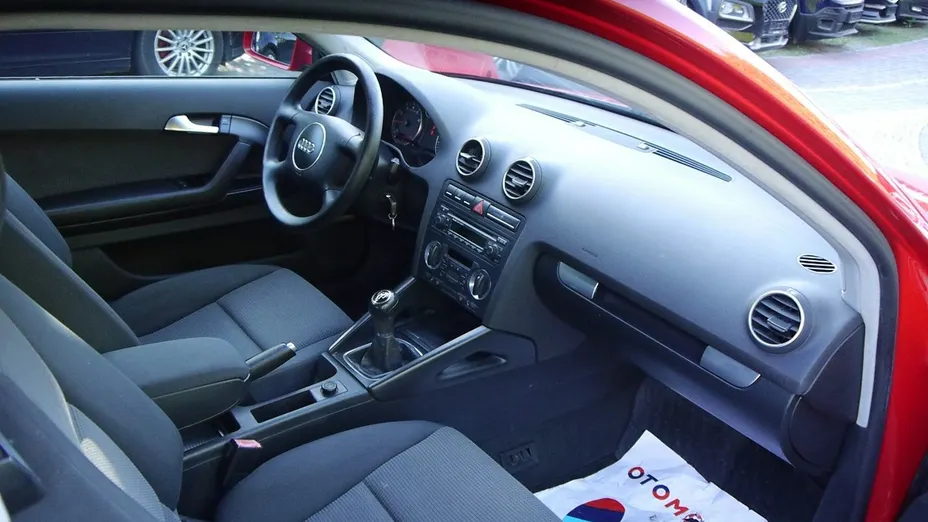 AUDI A3 -