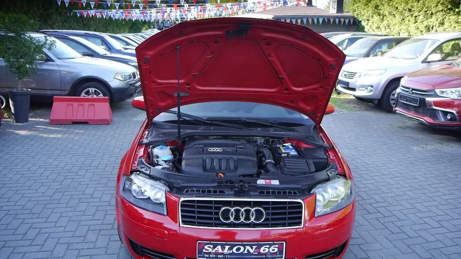 AUDI A3 -