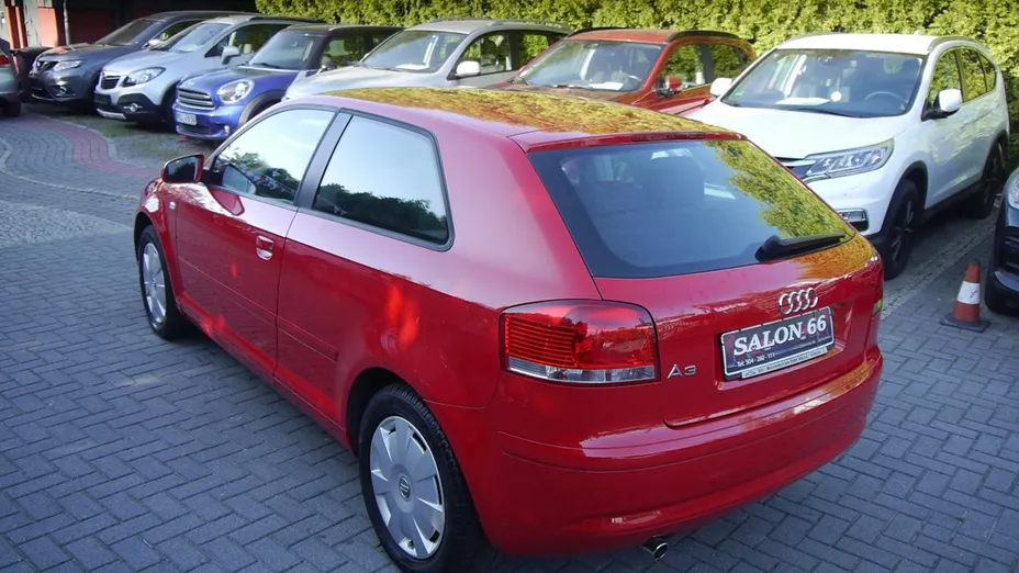AUDI A3 -