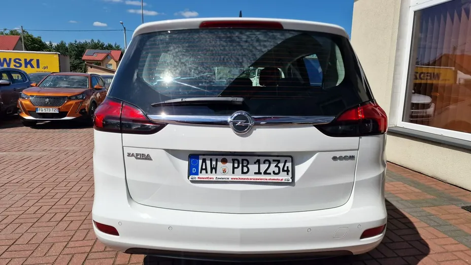 OPEL Zafira -