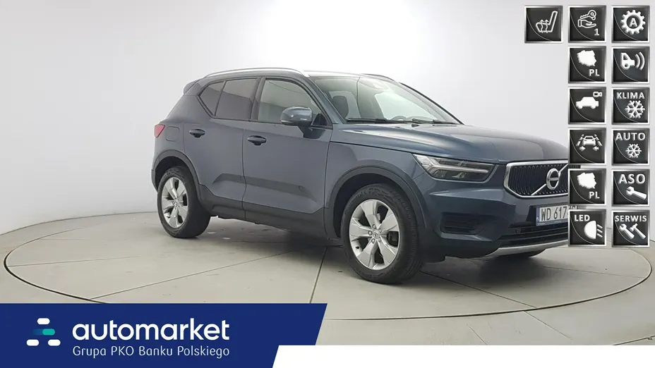 VOLVO XC40 -