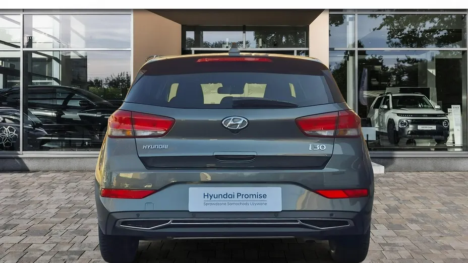 HYUNDAI i30 -