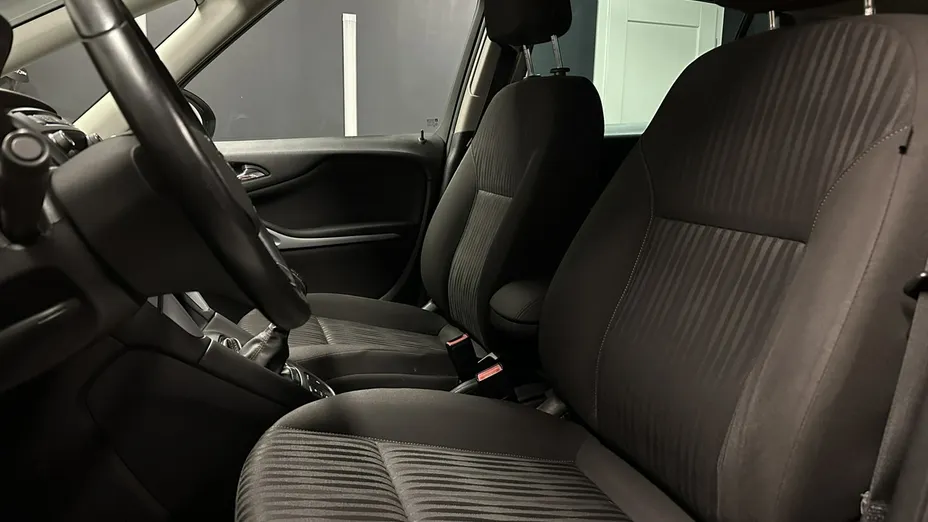 OPEL Zafira -