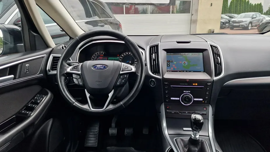 FORD S-MAX -