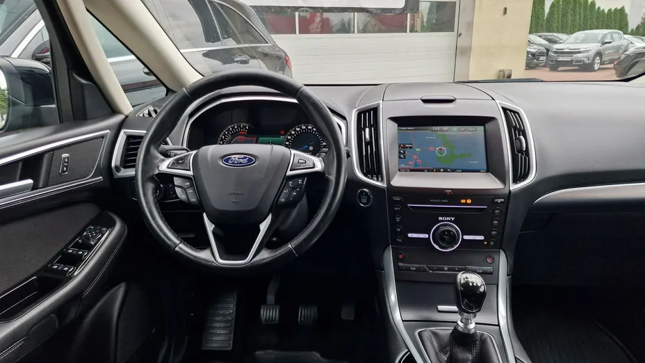 FORD S-MAX -