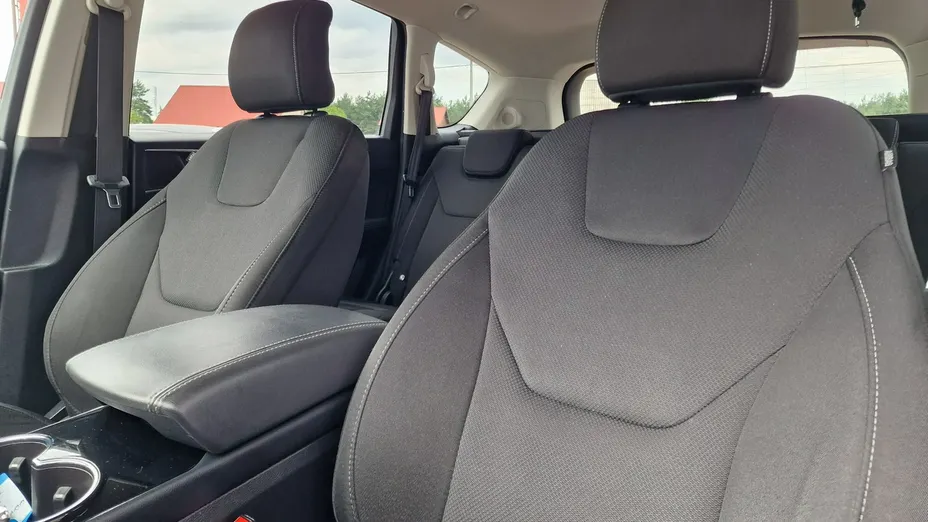 FORD S-MAX -