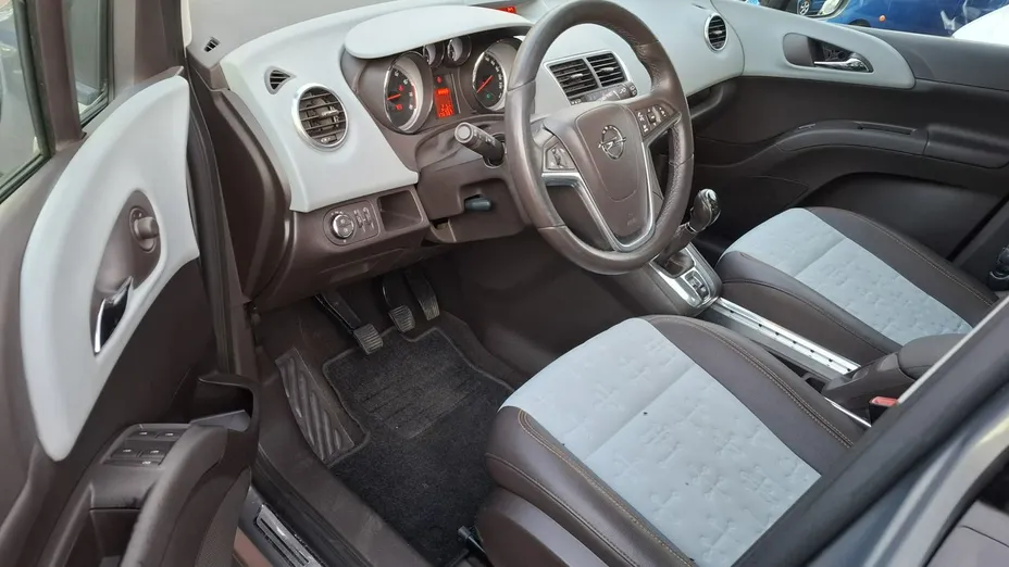 OPEL Meriva -