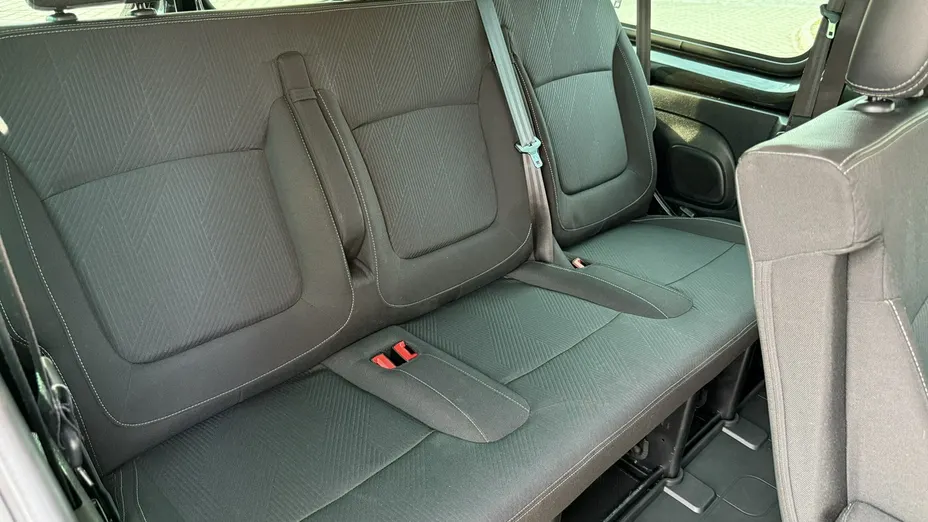 RENAULT Trafic -