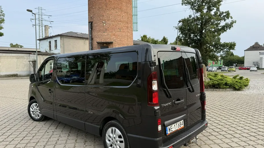 RENAULT Trafic -