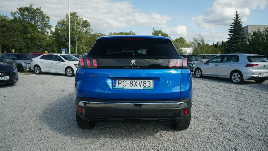 PEUGEOT 3008 -