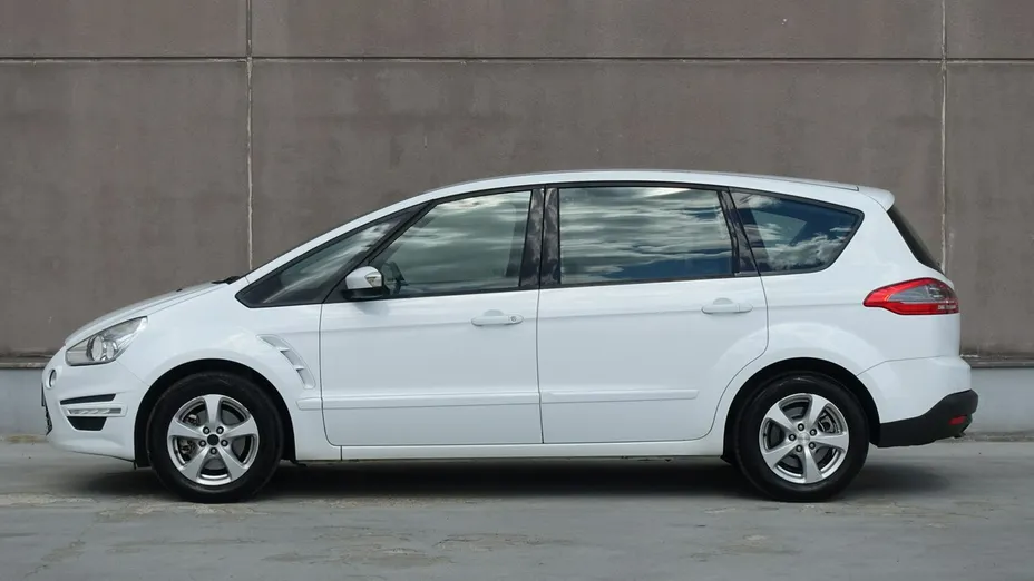 FORD S-MAX -