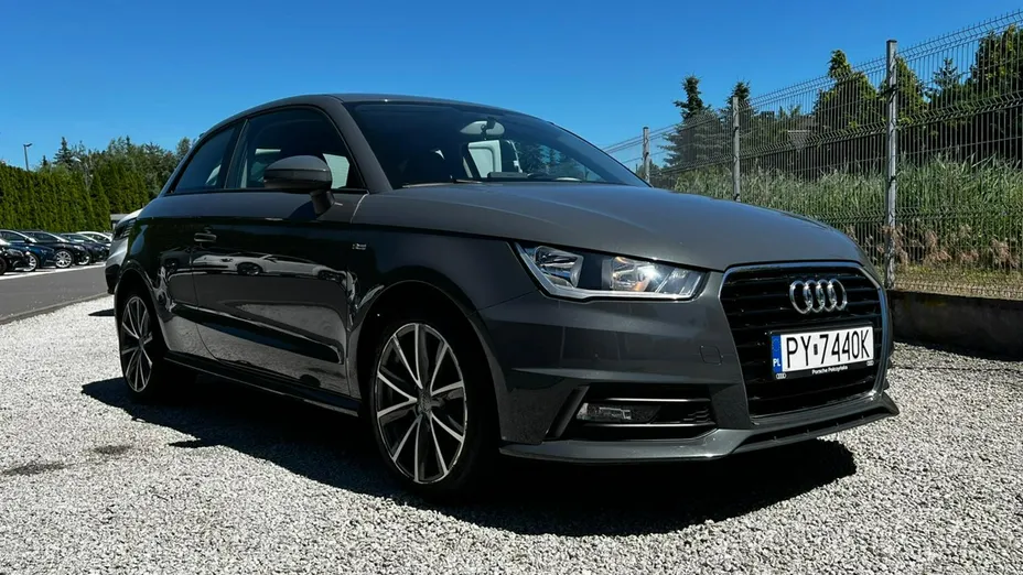 AUDI A1 -