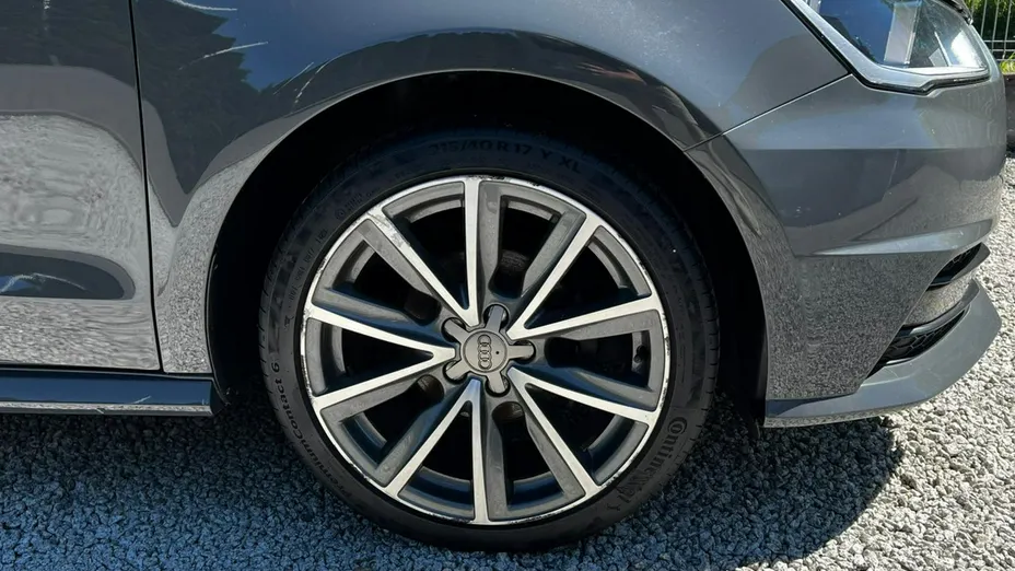 AUDI A1 -