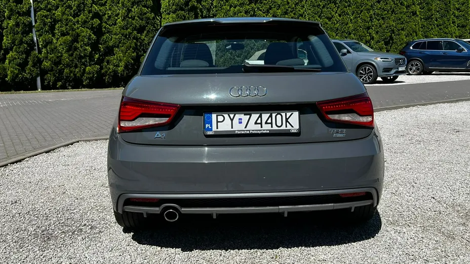 AUDI A1 -