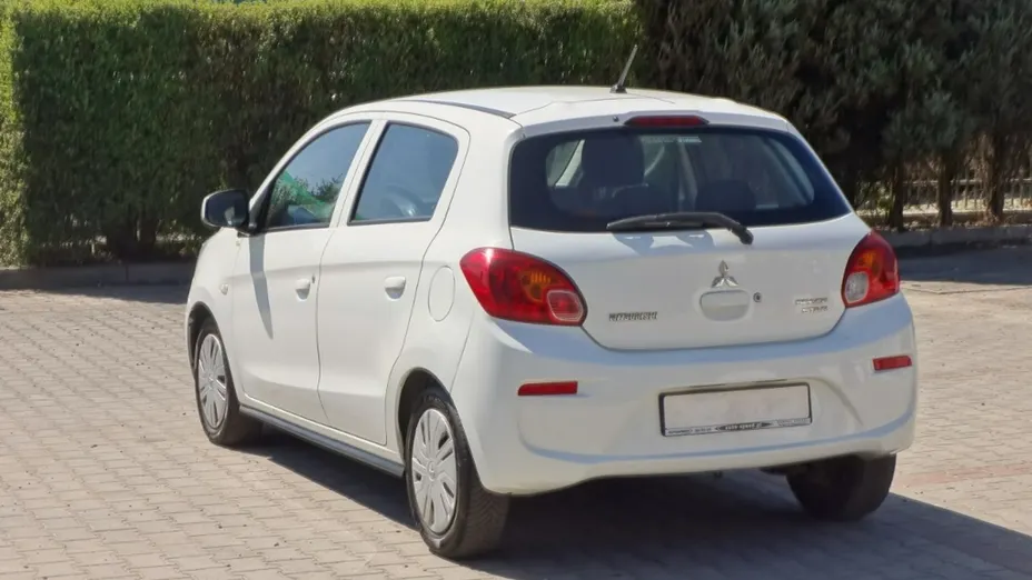 MITSUBISHI Space Star -