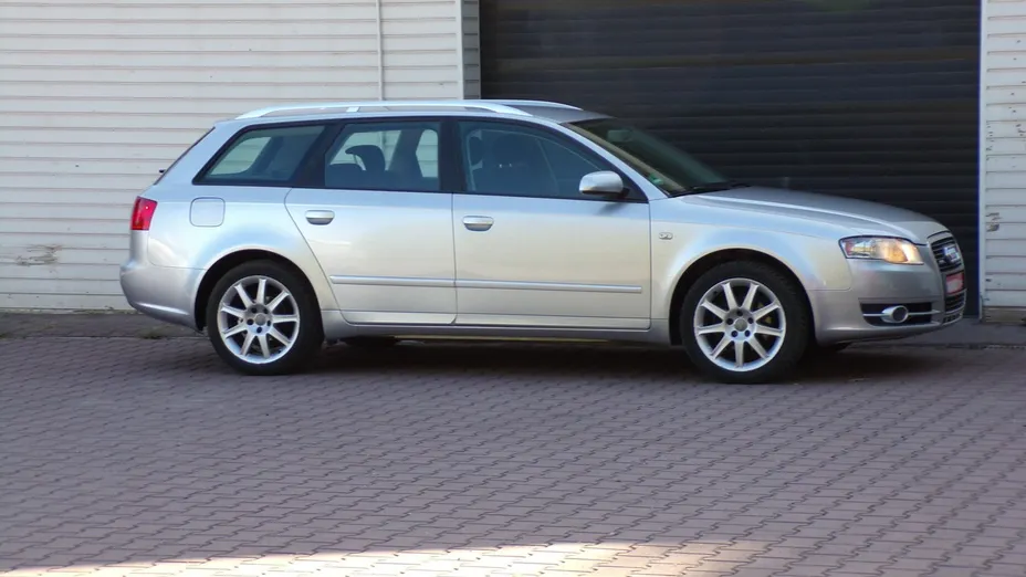 AUDI A4 Avant -