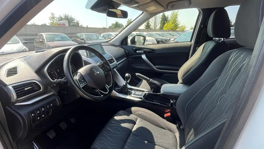 MITSUBISHI Eclipse Cross -