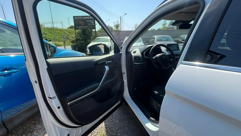 MITSUBISHI Eclipse Cross -