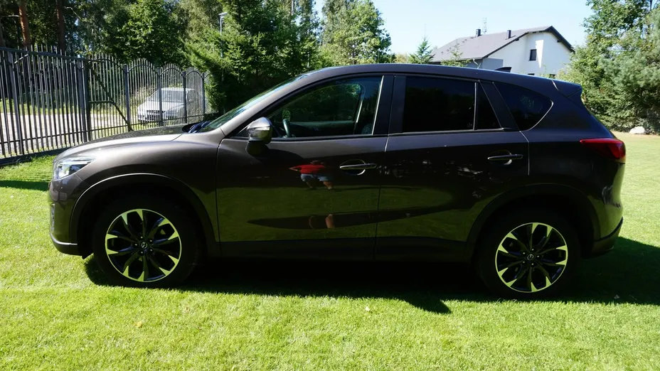 MAZDA CX-5 -