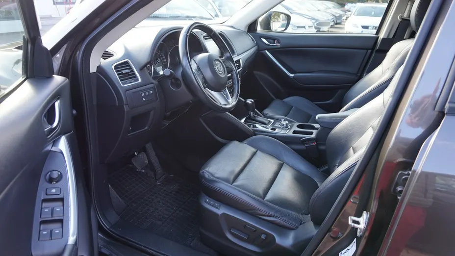 MAZDA CX-5 -
