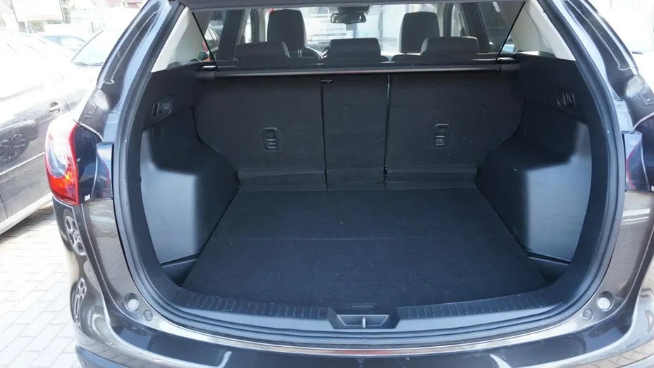 MAZDA CX-5 -