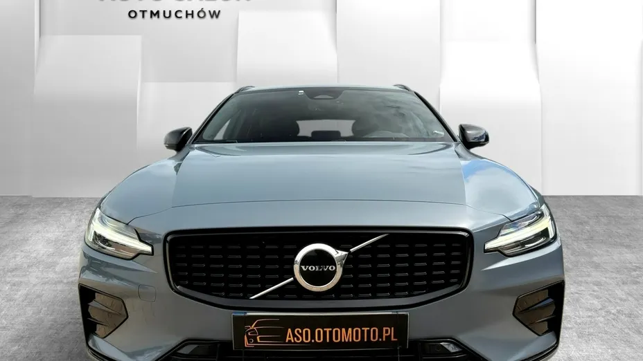 VOLVO V60 -