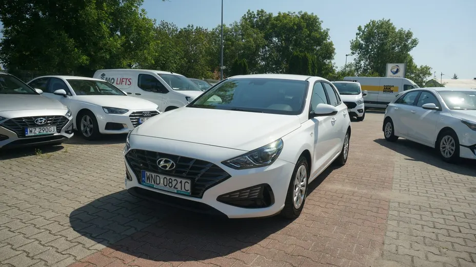 HYUNDAI i30 -