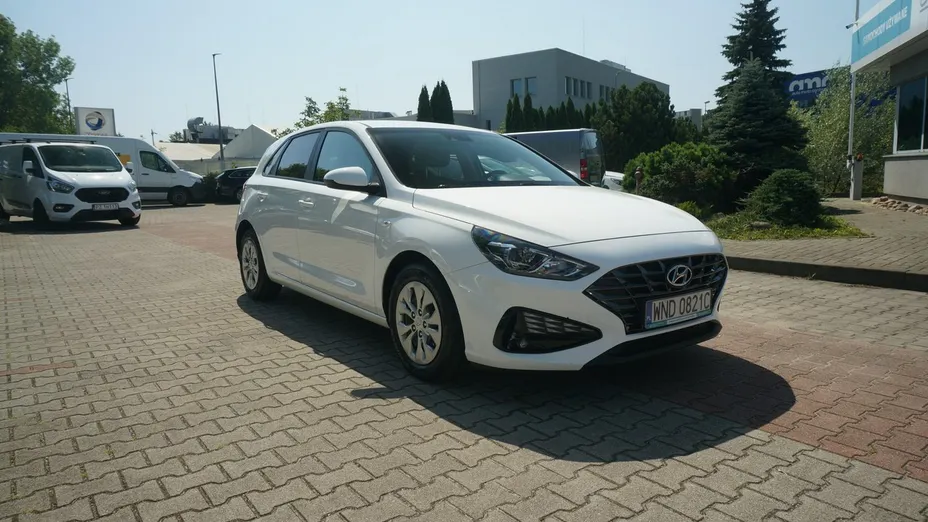 HYUNDAI i30 -