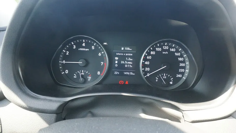 HYUNDAI i30 -