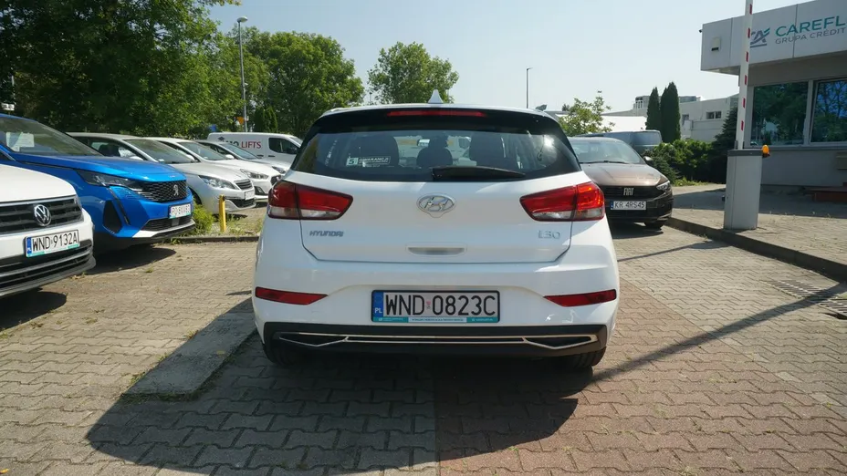 HYUNDAI i30 -
